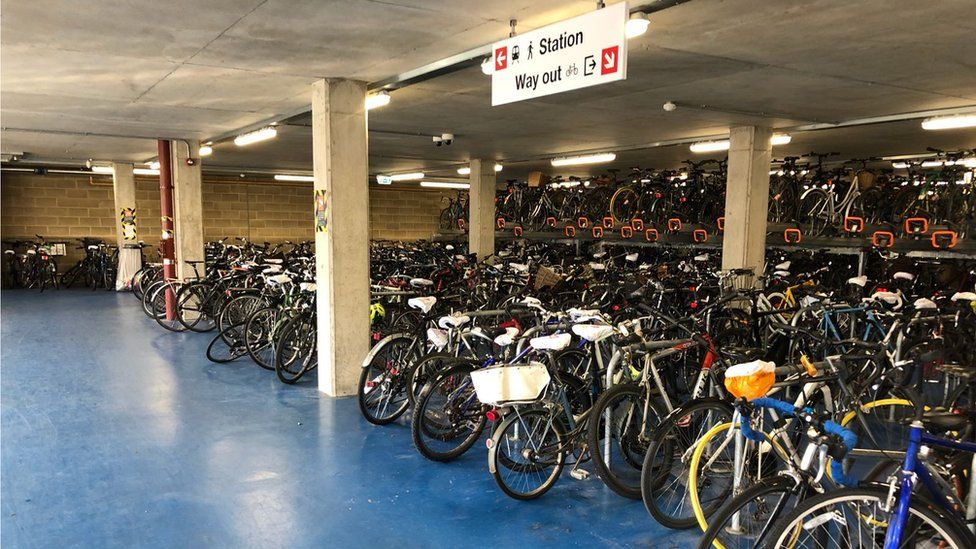 Bikes at Cambridge station