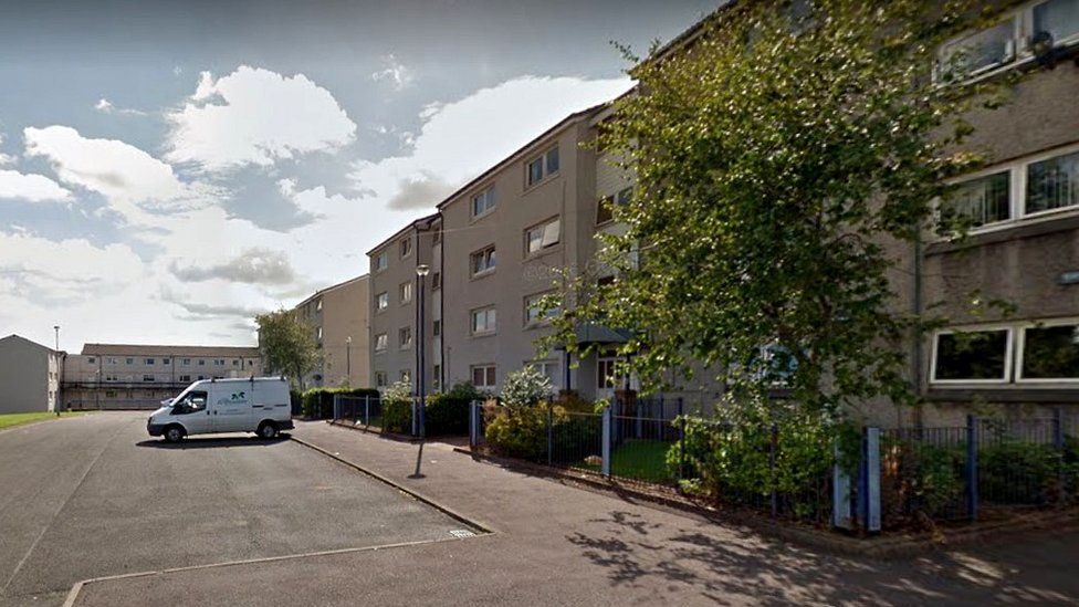 Toddler in hospital after fall from flat window in Barrhead BBC News