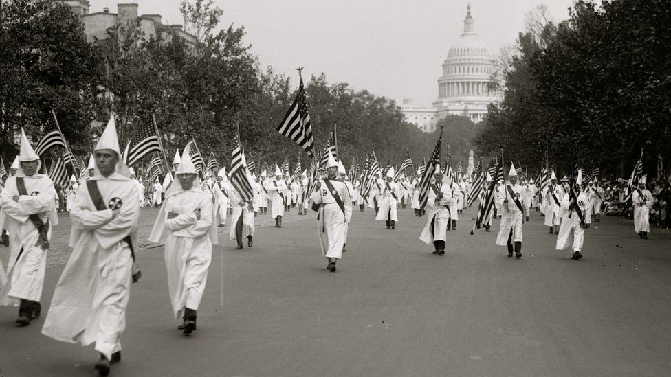 Alabama Newspaper Editor Calls On Kkk To Lynch Democrats Bbc News 8479