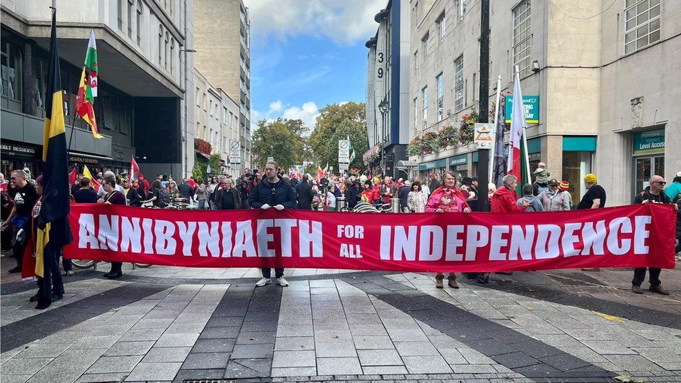 Independence rally, Queen Street, Cardiff