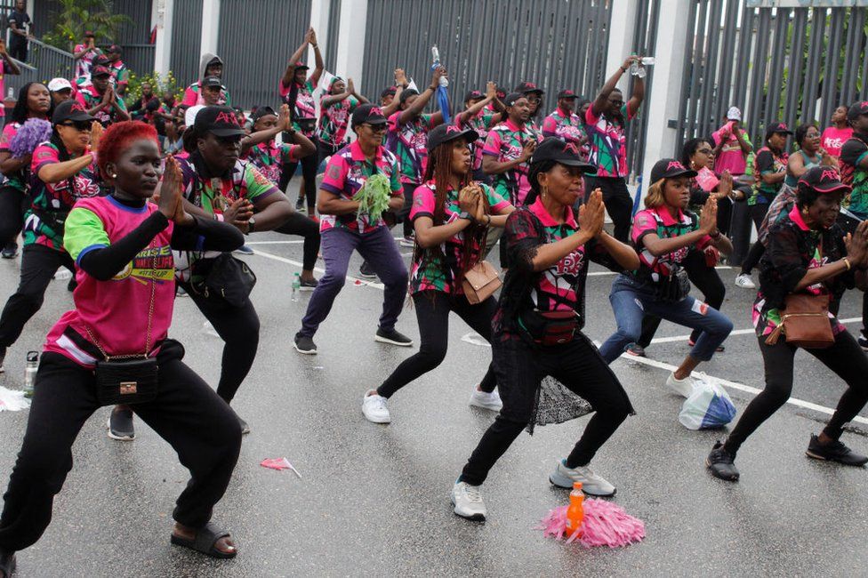 Participants are exercising in the 15th edition of the Arise Walk for Life, tagged ''StepUp'', in Ikoyi, Lagos, Nigeria, on October 14, 2023. This annual exercise is promoting physical and mental wellbeing, highlighting preventive healthcare, and aiming to shift the narrative from curative measures to wellness.