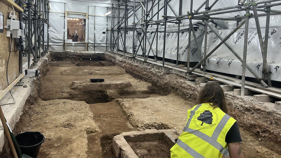 Quire area dig at Exeter Cathedral