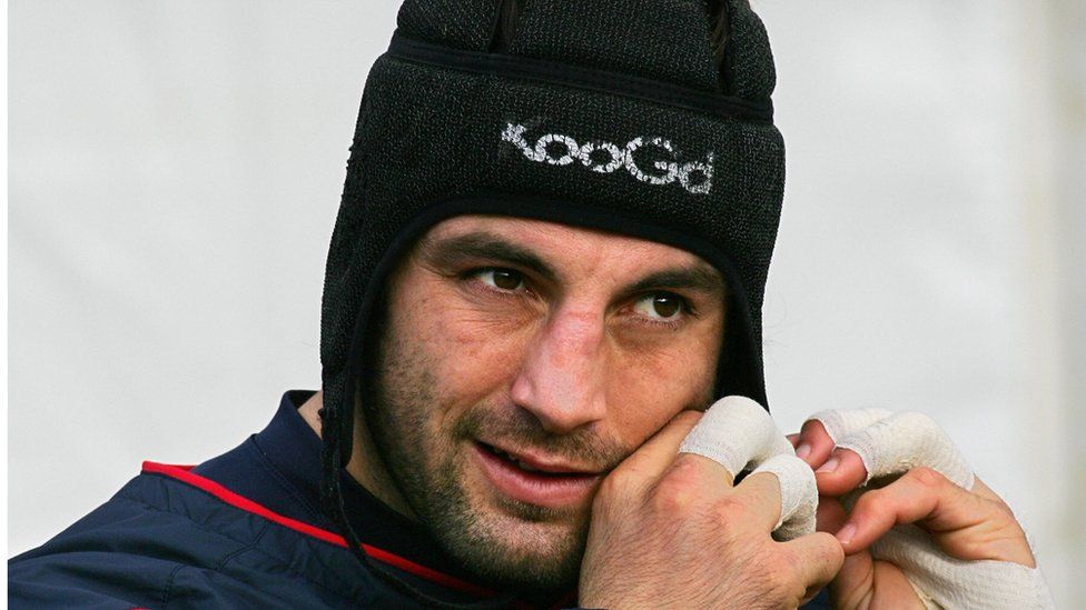 Danny Grewcock in a scrumcap