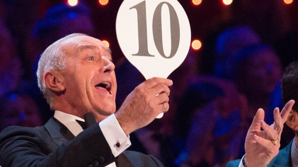 Len Goodman returning to Saturday night telly - BBC News