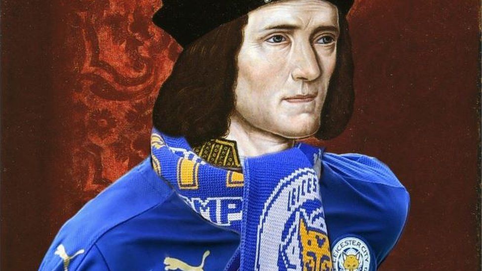 King Richard III has been photoshopped with a Leicester City kit on