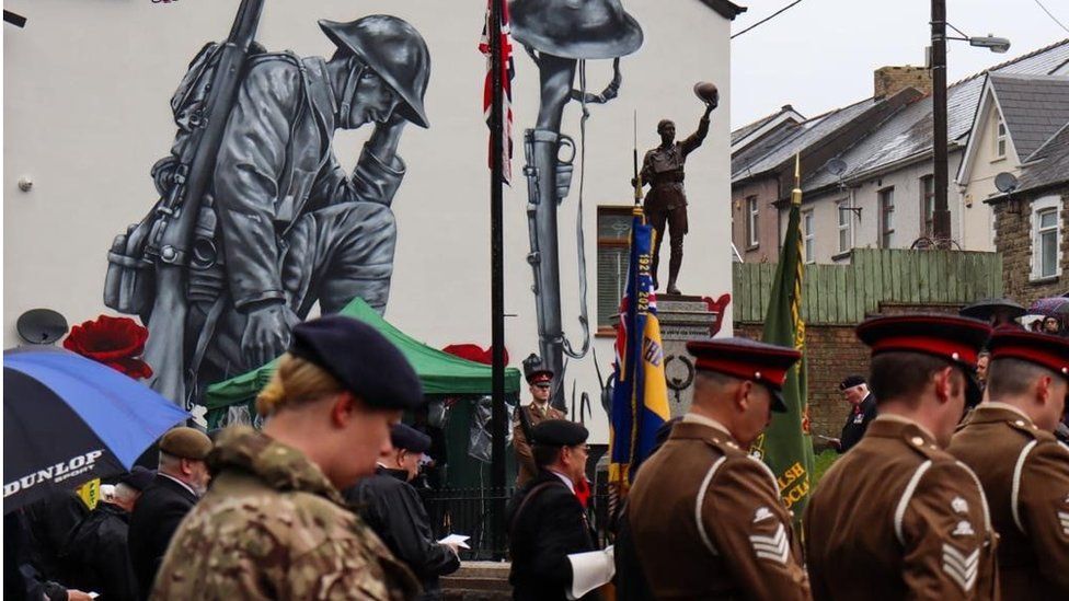 Mural to those who served in the armed forces