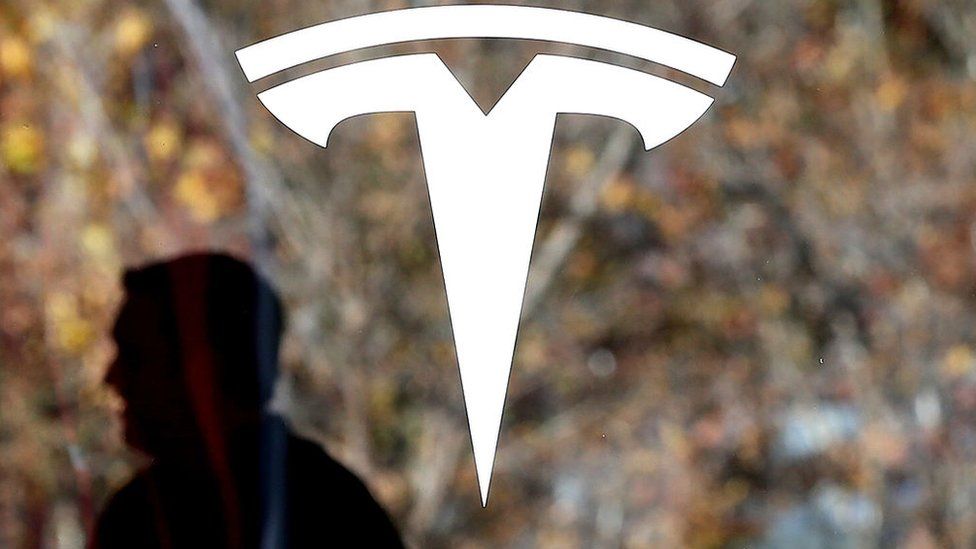 Tesla logo