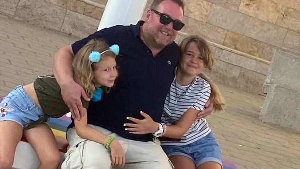 Mathew O'Toole and daughters