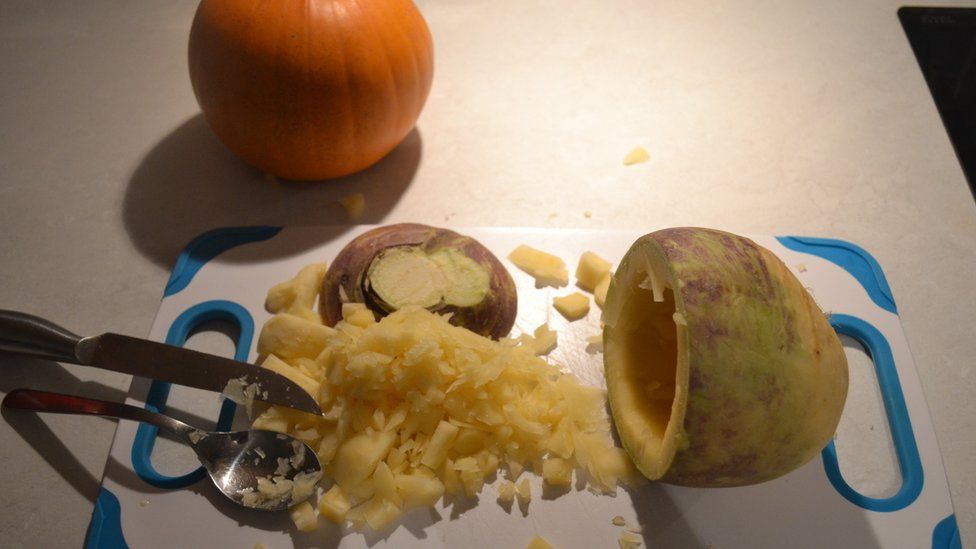 Hollowing a swede