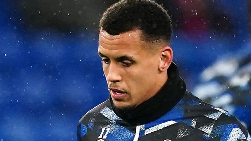 Footballer Ravel Morrison admits using dead person's Blue Badge - BBC News