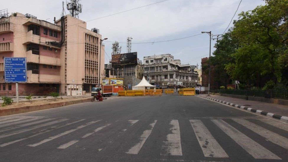 India Coronavirus Lockdown What Stays Open And What Stays Shut Bbc News