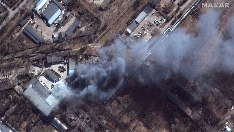Maxar satellite imagery closeup of fires in Chernihiv, Ukraine