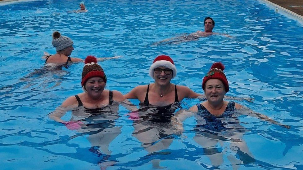 Boxing Day swimmers