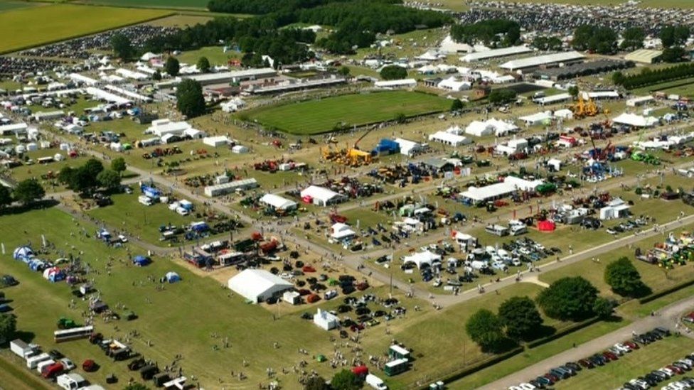 Thousands attend first day of Lincolnshire Show BBC News