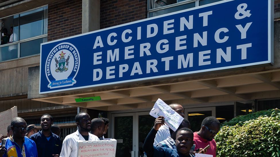 Zimbabwean doctors outside Parirenyatwa Hospital in Harare protesting about the abduction of their union leader in September 2019