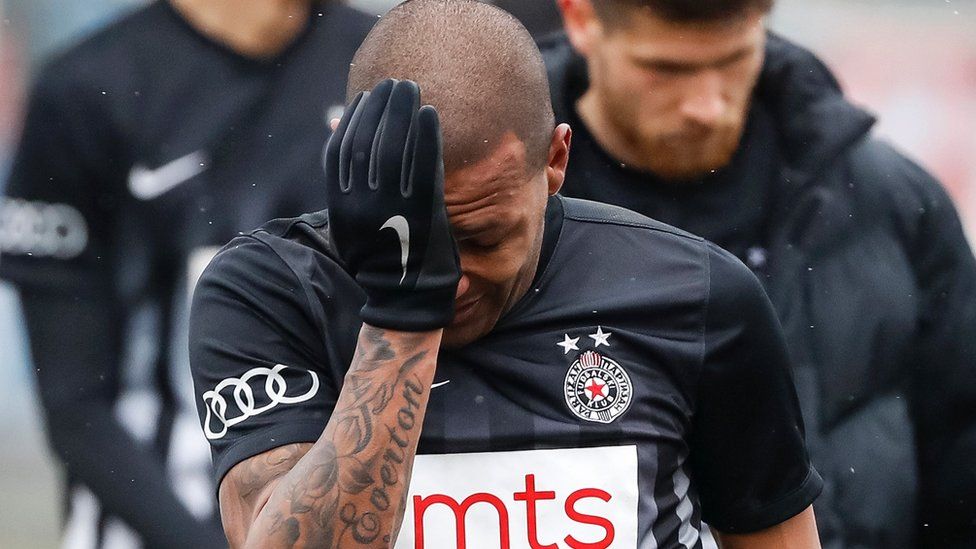 Everton Luiz in tears after the match, 19 Feb 17