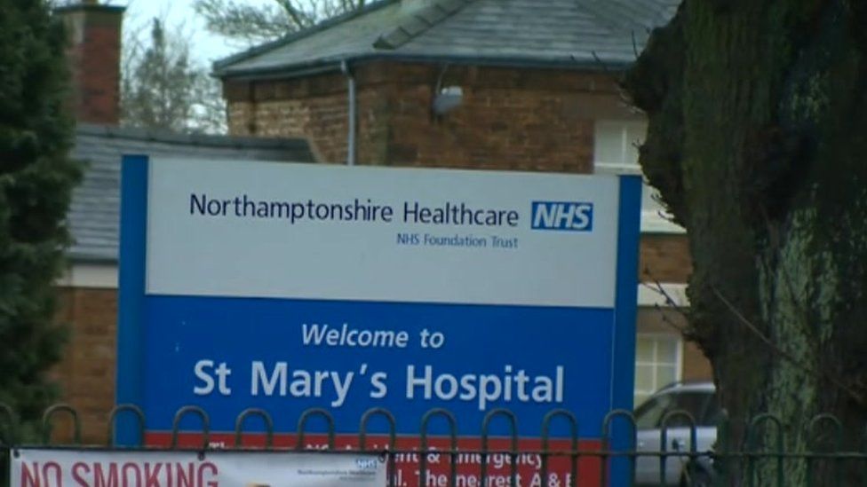 'Suicidal' patient tied ligature on hospital ward BBC News