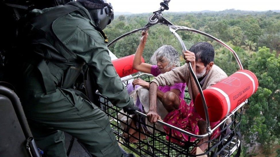 Pareja rescatada en Kerala