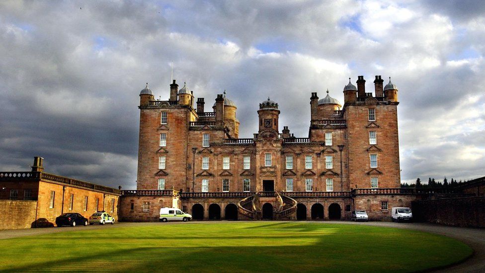 Police vehicles parked outside Drumlanrig Castle in Dumfries and Galloway where the painting The Madonna with The Yarnwinder by Leonardo da Vinci was stolen earlier today.