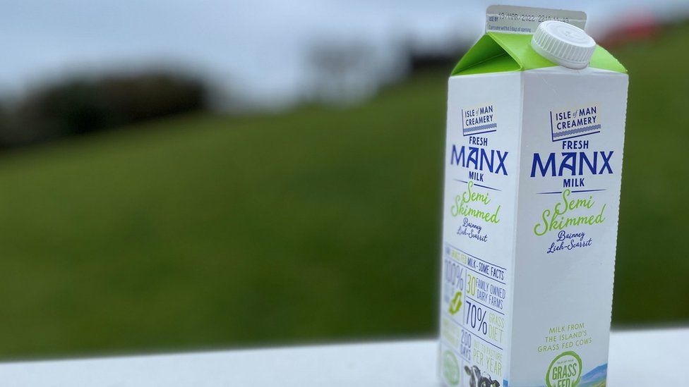 Пакет молока маслозавода на острове Мэн