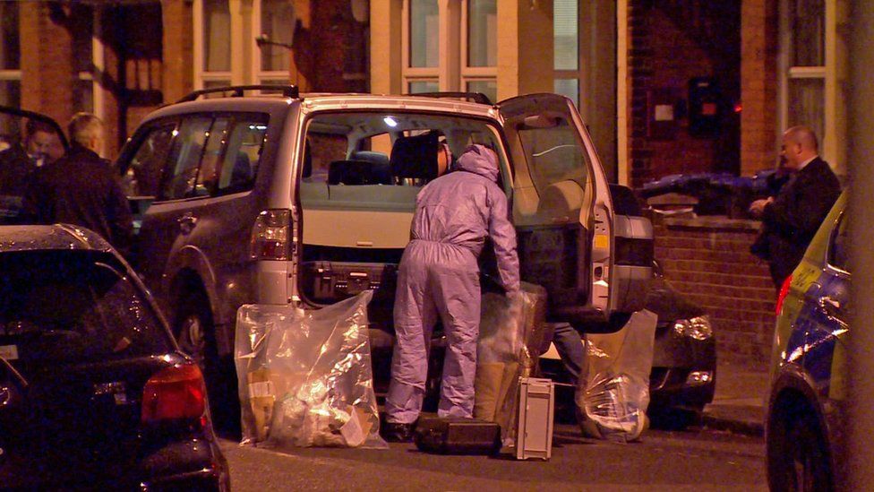 Police at scene of Willesden shooting