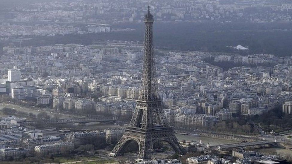 France's Eiffel Tower shut amid security alert BBC News