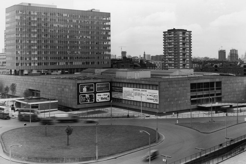 Elephant and Castle: The wrecking ball swings closer - BBC News