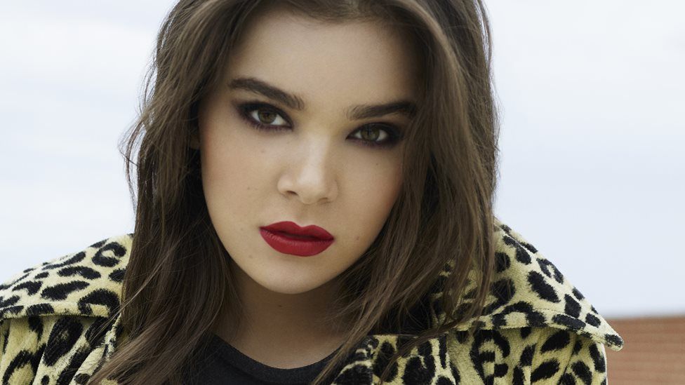 Hailee Steinfeld: From child actress to pop star - BBC News