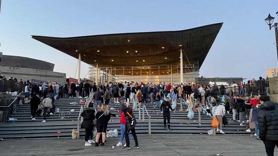 Crowds gathered on the steps on the Senedd