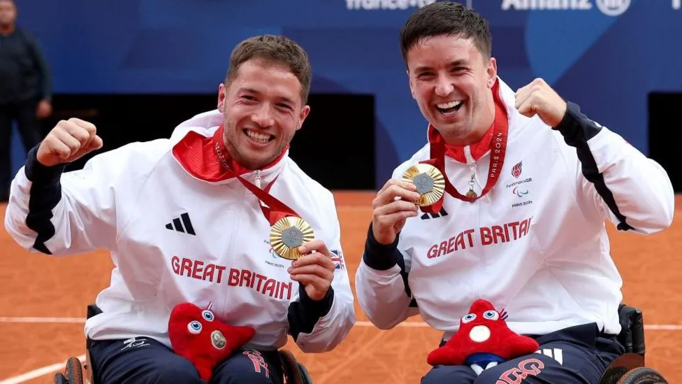 Hewett Claims First Gold with Reid in Doubles Triumph.