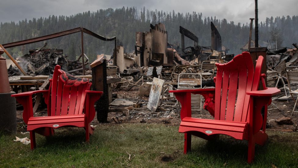 Jasper fire: Images show destruction from wildfire in Canada - BBC News