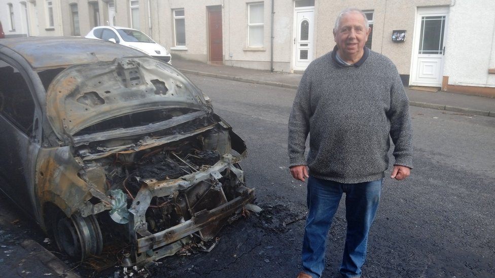 Ballymoney: Nine vehicles damaged in arson - BBC News