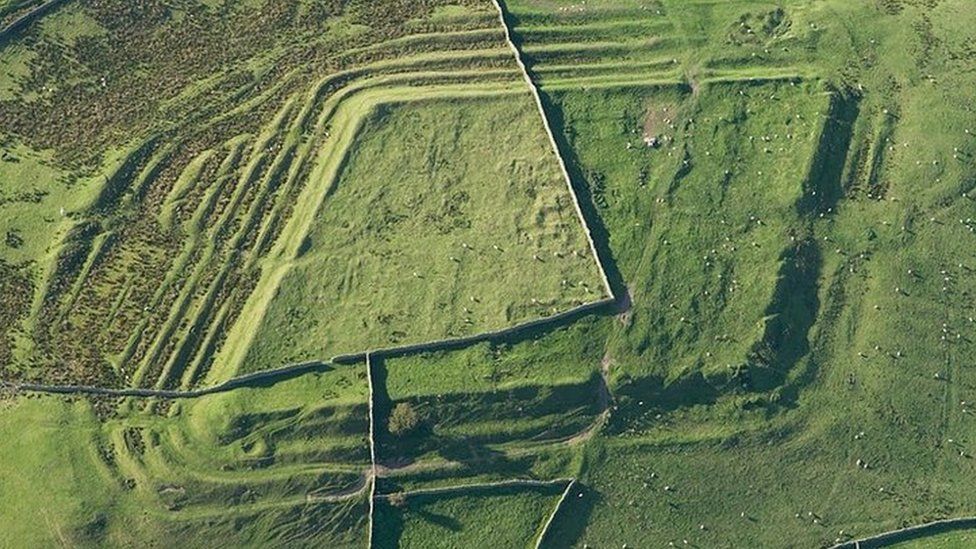 Aerial view of Roman fort dissected by more modern farm walls