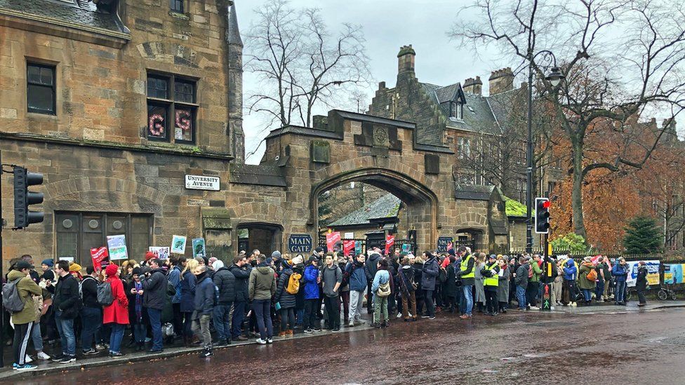 Glasgow University strike