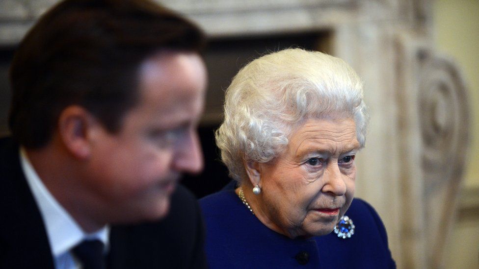 The Queen attends a cabinet meeting