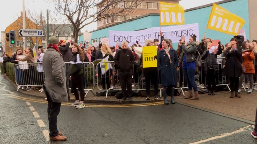 Protestors against plans to cut music tuition gather in Midlothian