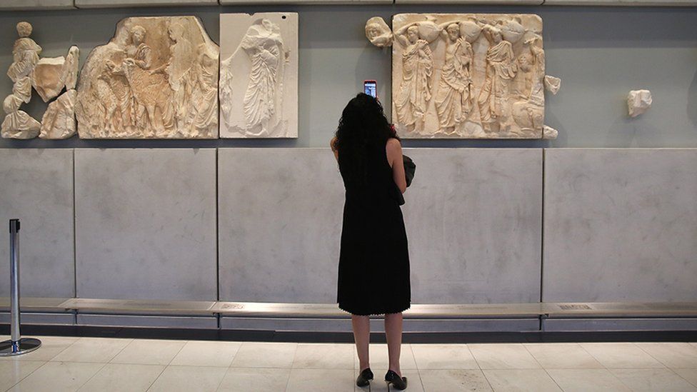 Pope Francis wanted Greece's spiritual leader to have three Parthenon fragments from the Vatican Museum as "a concrete sign of his desire to follow in the path of truth"
