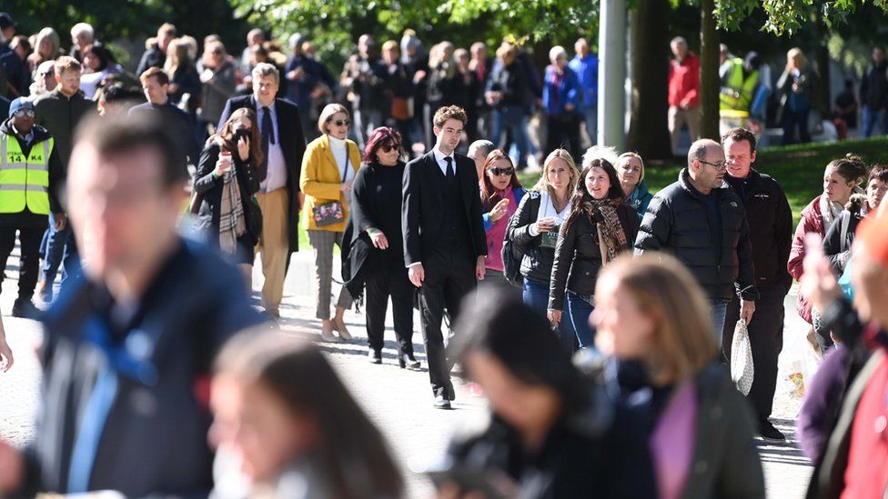 People queue on the South Bank to pay their respects at the Queen's lying-in-state at Westminster Hall, in London, on 17 September 2022.