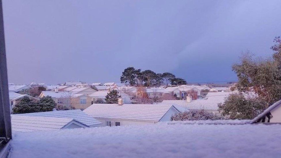 Snow in Carbis Bay