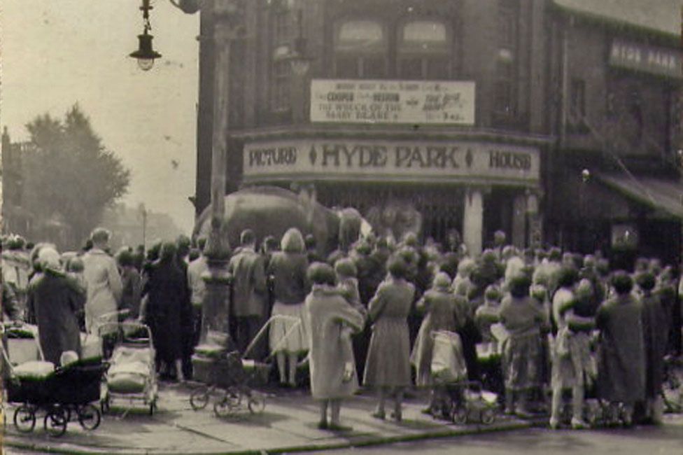 Hyde Park Picture House in 1959
