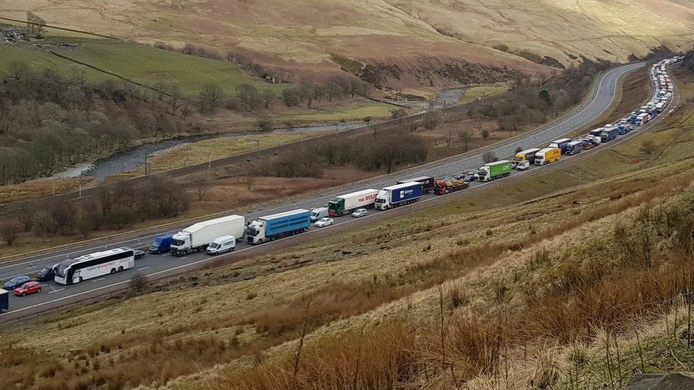 M6 Crash: Tribute To Woman Killed In Eight-vehicle Pile-up - BBC News