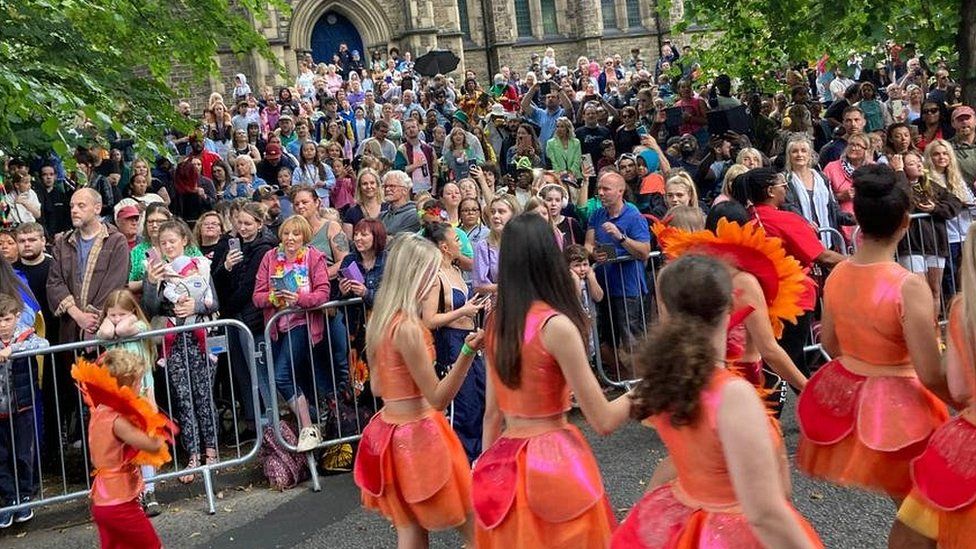 Carnival crowds