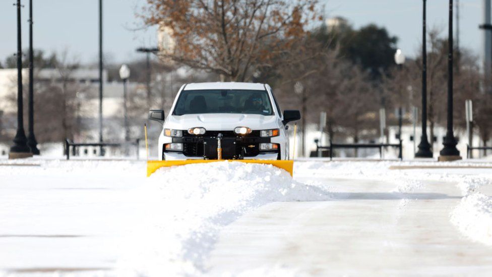 Snow plough in Texas