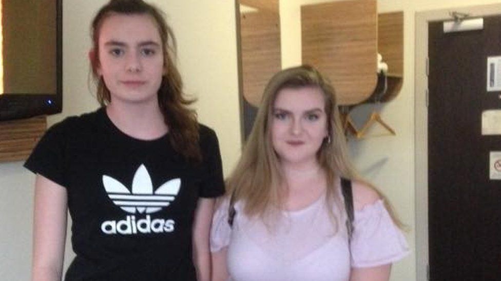 Laura MacIntyre (left) and Eilidh MacLeod (right)