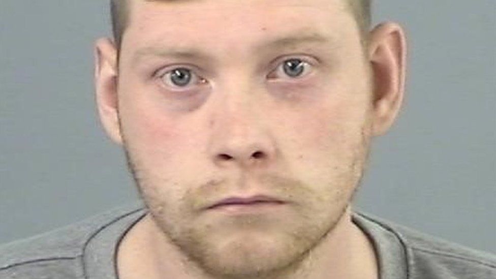 Man Jailed Over Sibling Sex Act Viral Video Con Bbc News