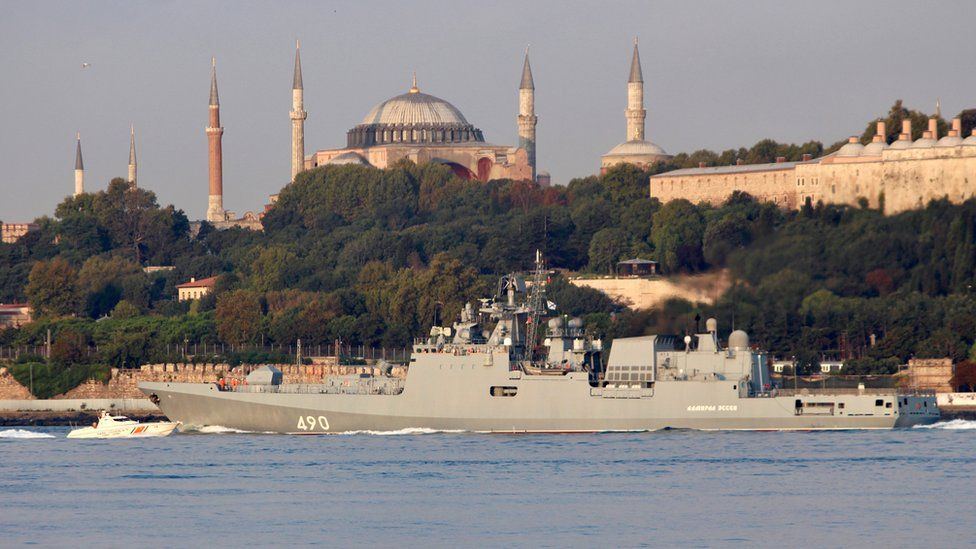 The Russian frigate Admiral Essen passes Istanbul, Turkey, 25 August 2018