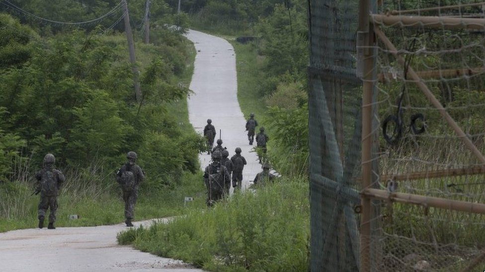 South Korean soldiers patrol the demilitarized zone (June 2016)
