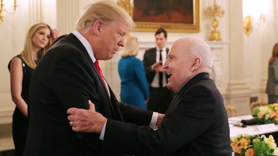 Donald Trump and Jack Welch (r)