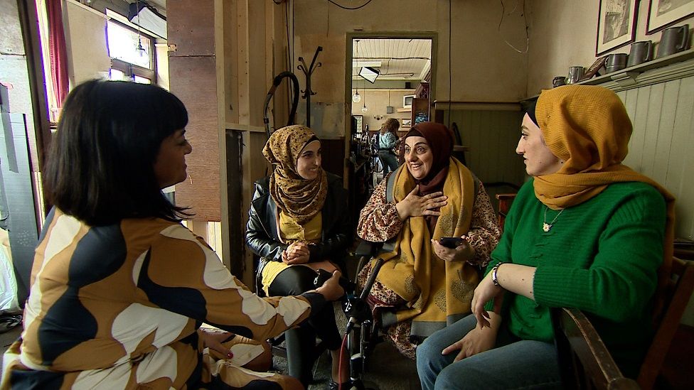 Sharuna Sagar interviewing the Hassoun sisters