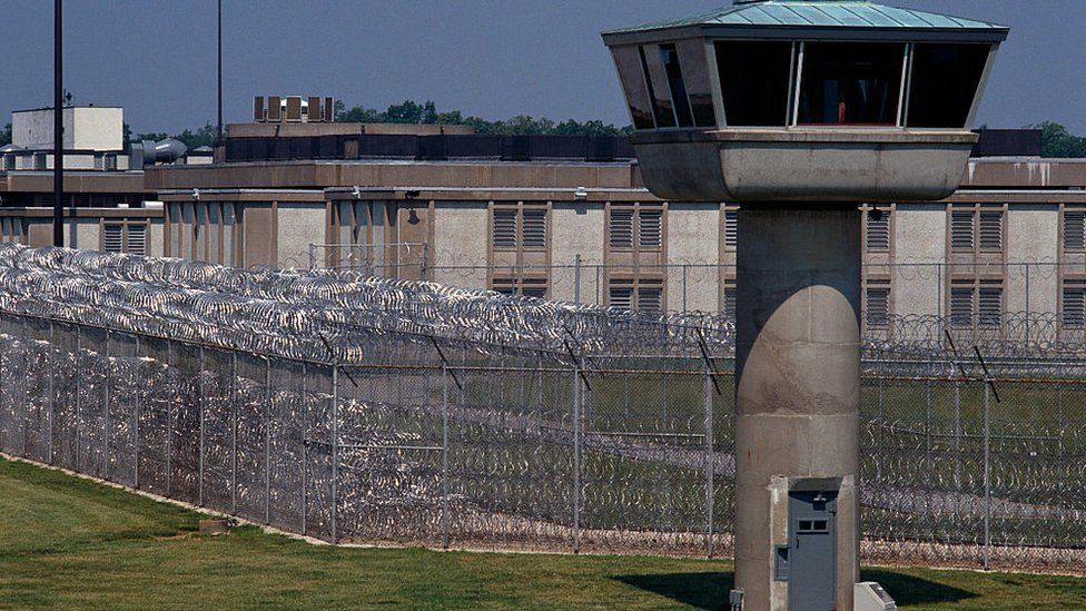 The exterior of a prison in Illinois